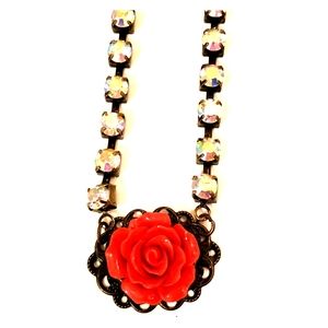 Red Rose And Stone Necklace NWOT